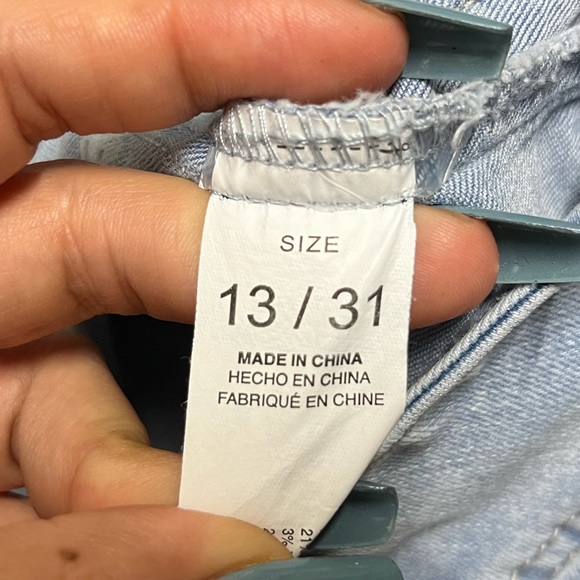 ❤️YMI Jean Shorts - Picture 2 of 5